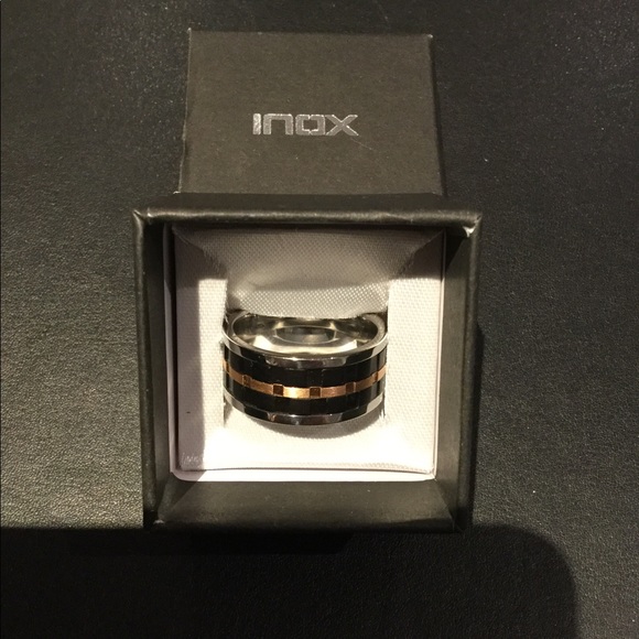 Silver Stainless Steel Ridged Stripe Spinner Ring - Picture 7 of 7